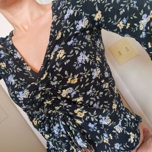 💜 American Eagle Floral Cinched Crop Top 3/4 Bell Sleeve XS